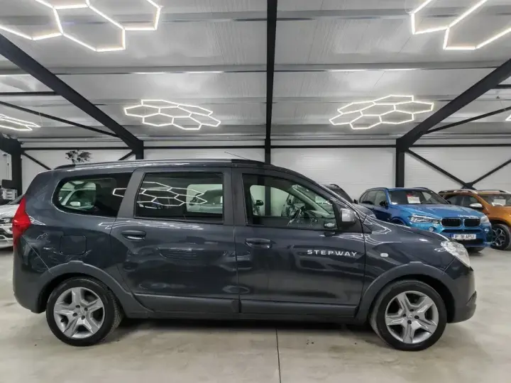 Dacia Lodgy 1.5 dCi Stepway