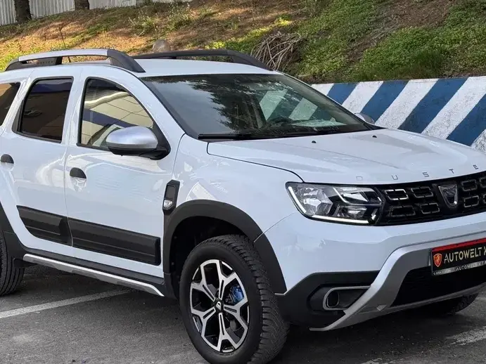Dacia Duster II TCe 100 2WD Celebration