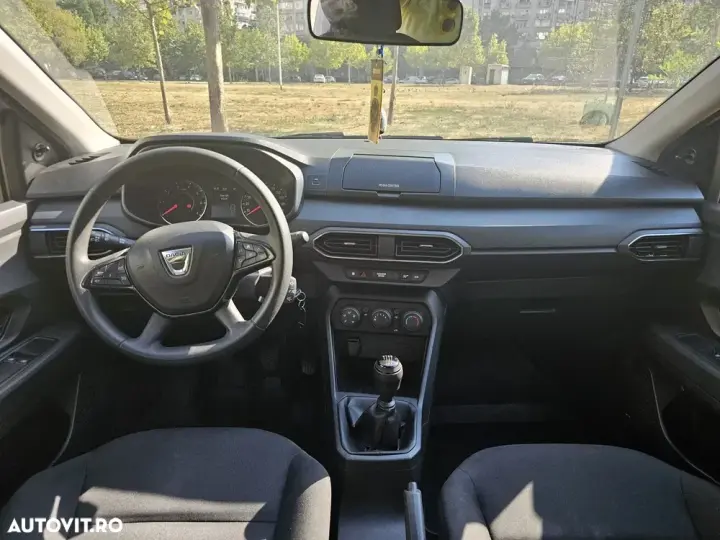 Dacia Logan III