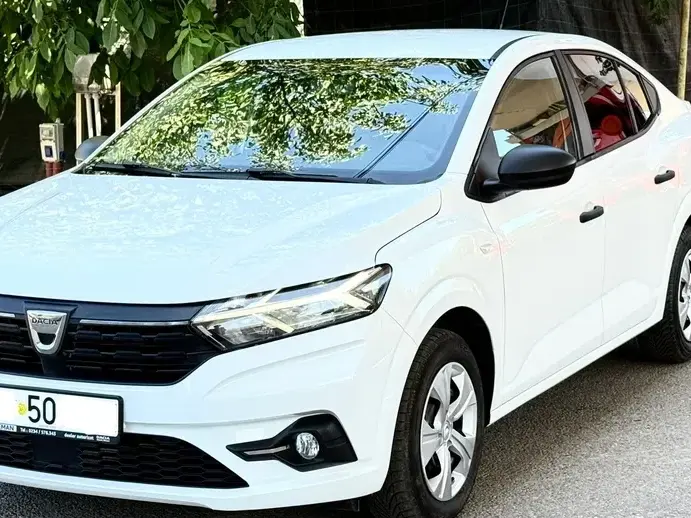 Dacia Logan III TCe 90 MT5 Essential