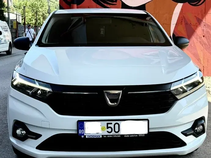 Dacia Logan III TCe 90 MT5 Essential