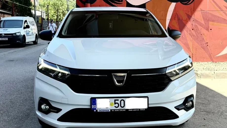 Dacia Logan III TCe 90 MT5 Essential — imagine 3