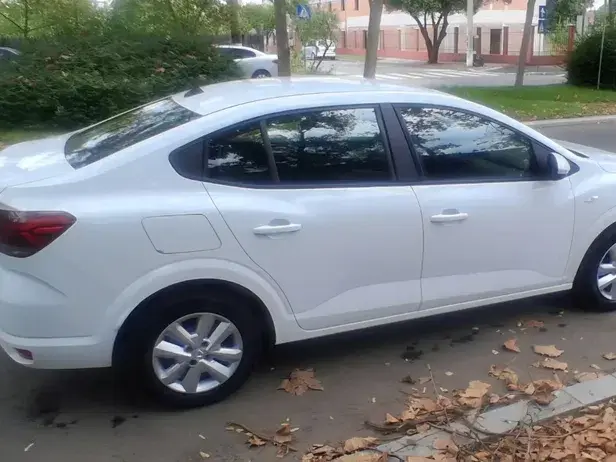 Dacia Logan III TCe 90 MT6 Comfort
