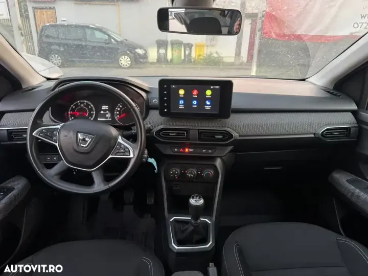 Dacia Logan ECO-G 100 MT6 Expression