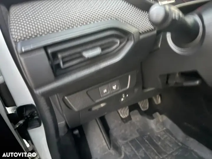 Dacia Logan ECO-G 100 MT6 Expression