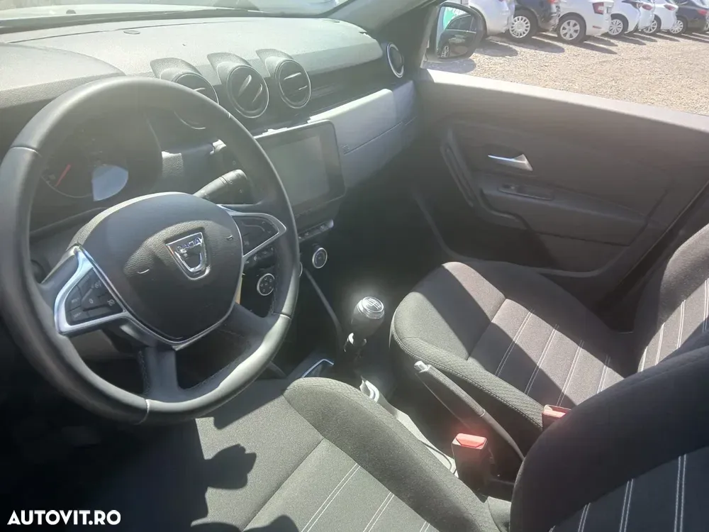 Dacia Duster 1.5 Blue dCi 4WD Comfort — imagine 6