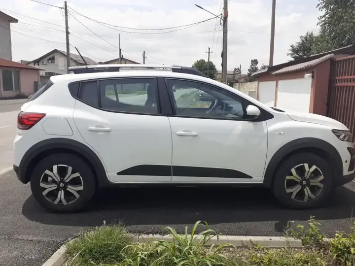 Dacia Sandero Stepway III TCe 90 MT6 Comfort