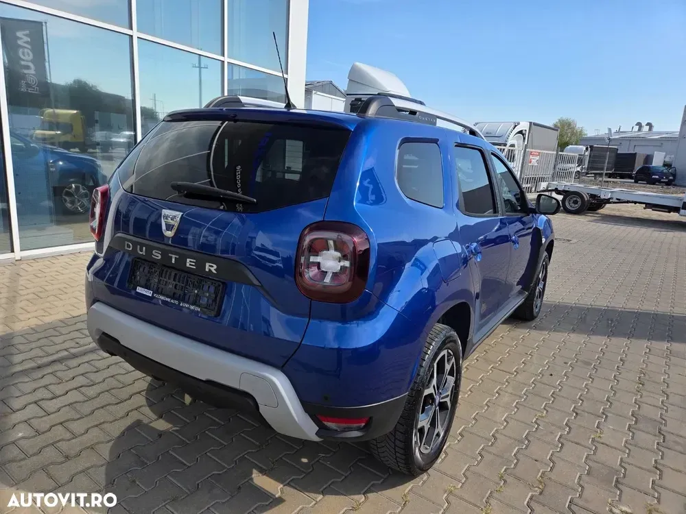 Dacia Duster 1.5 Blue dCi 4WD Prestige jante 17" — imagine 4