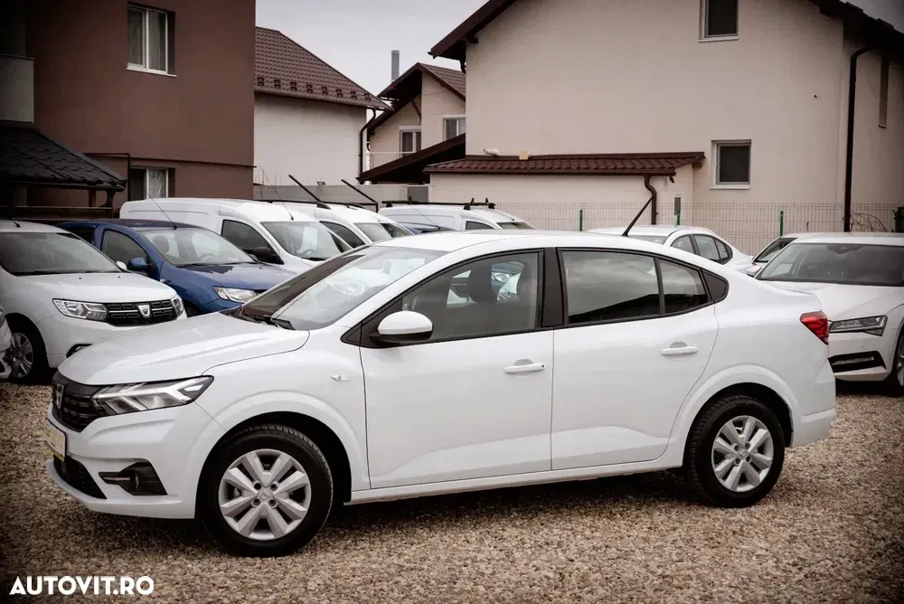 Dacia Logan TCe 90 MT6 Comfort — imagine 2