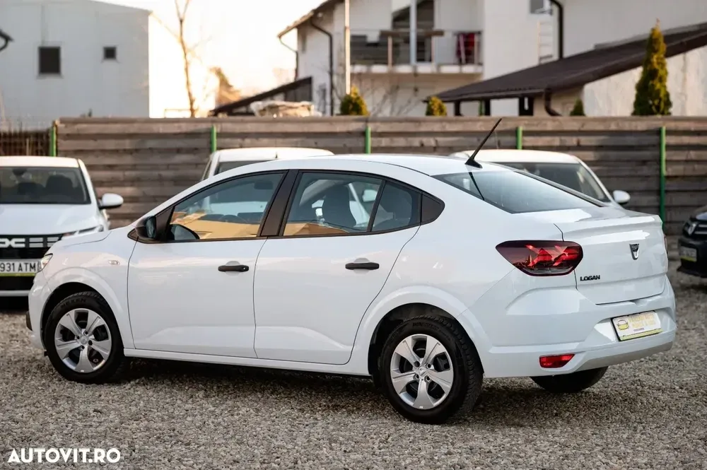 Dacia Logan III TCe 90 MT6 Comfort — imagine 6