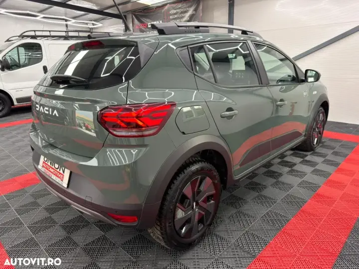 Dacia Sandero Stepway III TCe 90 MT6 Expression
