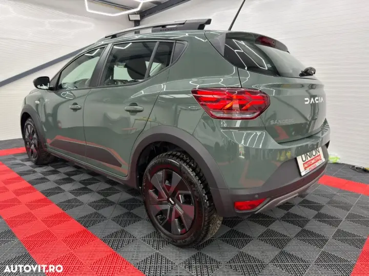 Dacia Sandero Stepway III TCe 90 MT6 Expression