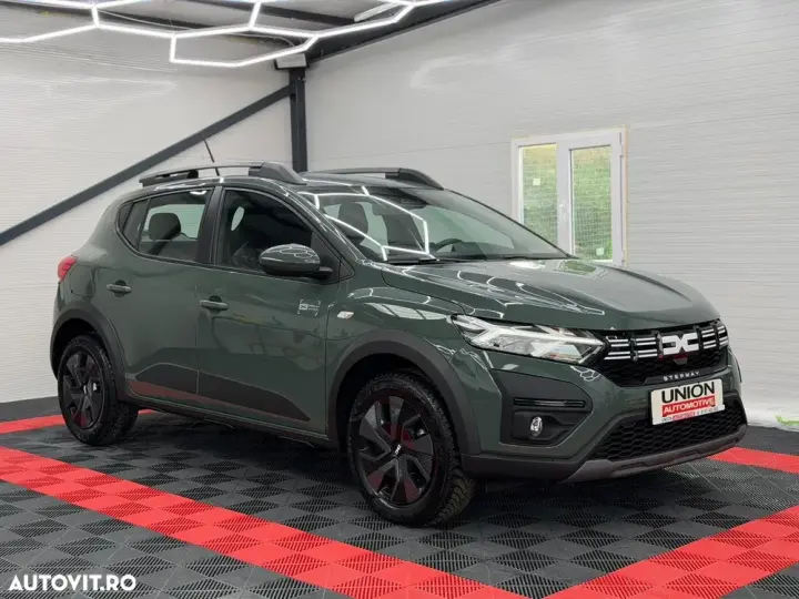 Dacia Sandero Stepway III TCe 90 MT6 Expression