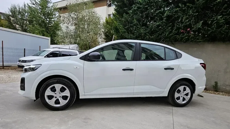 Dacia Logan TCe 100 Essential — imagine 4