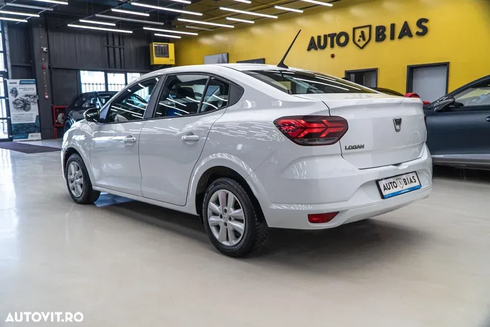 Dacia Logan TCe 90 MT6 Prestige — imagine 5