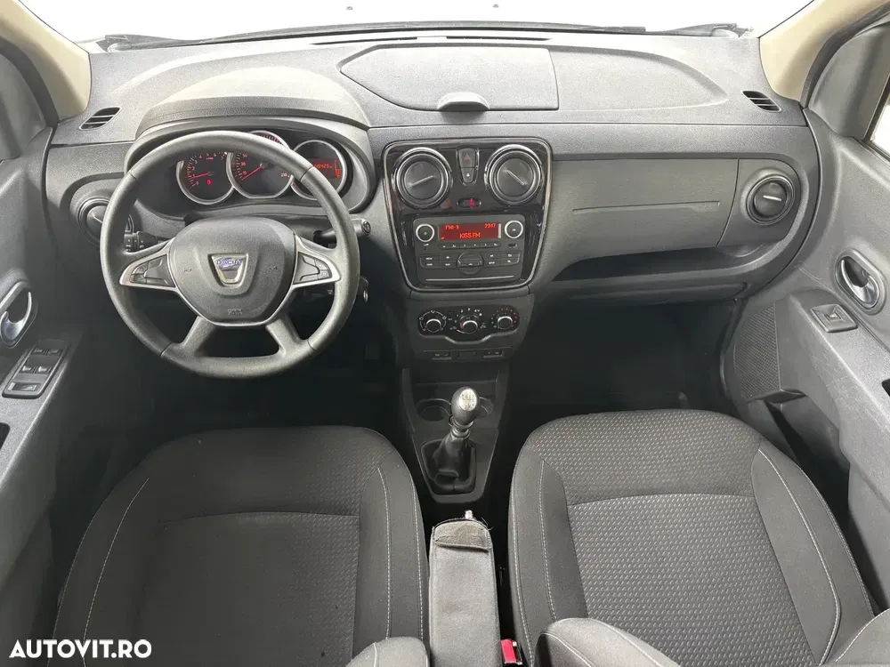 Dacia Lodgy 1.5 Blue dCi Laureate — imagine 4
