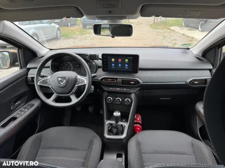 Dacia Sandero Stepway III TCe 90 MT6 Expression