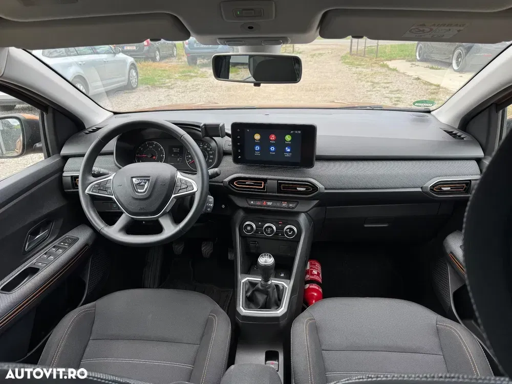 Dacia Sandero Stepway III TCe 90 MT6 Expression — imagine 5