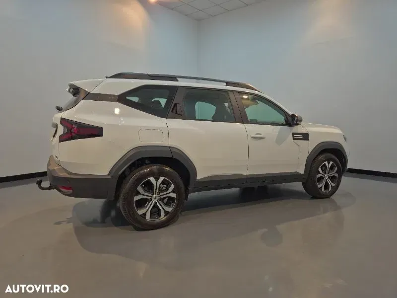 Dacia Bigster TCe 130 4X4 MHEV Expression — imagine 4