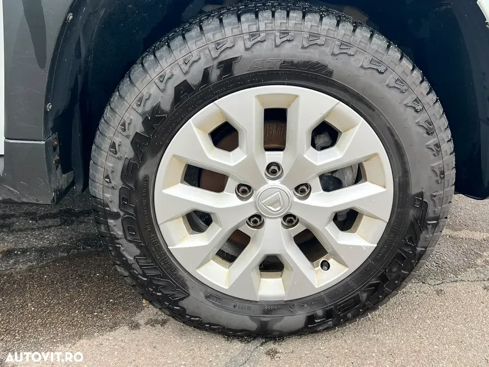Dacia Duster Blue dCi 115 4WD Comfort — imagine 6