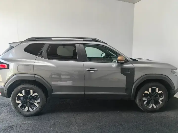 Dacia Duster III TCe 130 4X4 MHEV Extreme