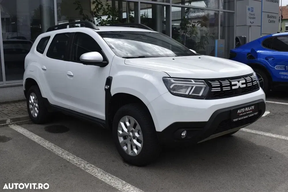 Dacia Duster III Blue dCi 115 4X4 Expression — imagine 4