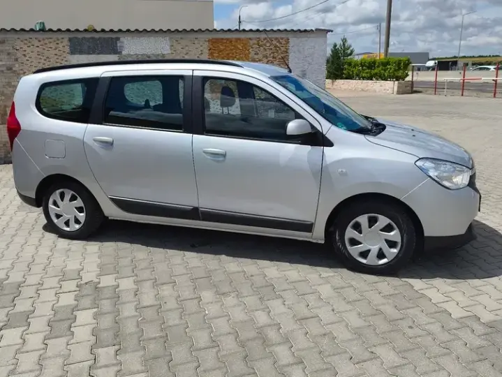 Dacia Lodgy dCi 90 Laureate