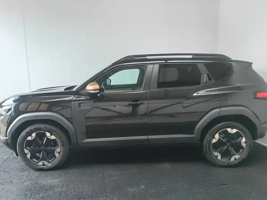 Dacia Duster III TCe 130 4X4 MHEV Extreme — imagine 3