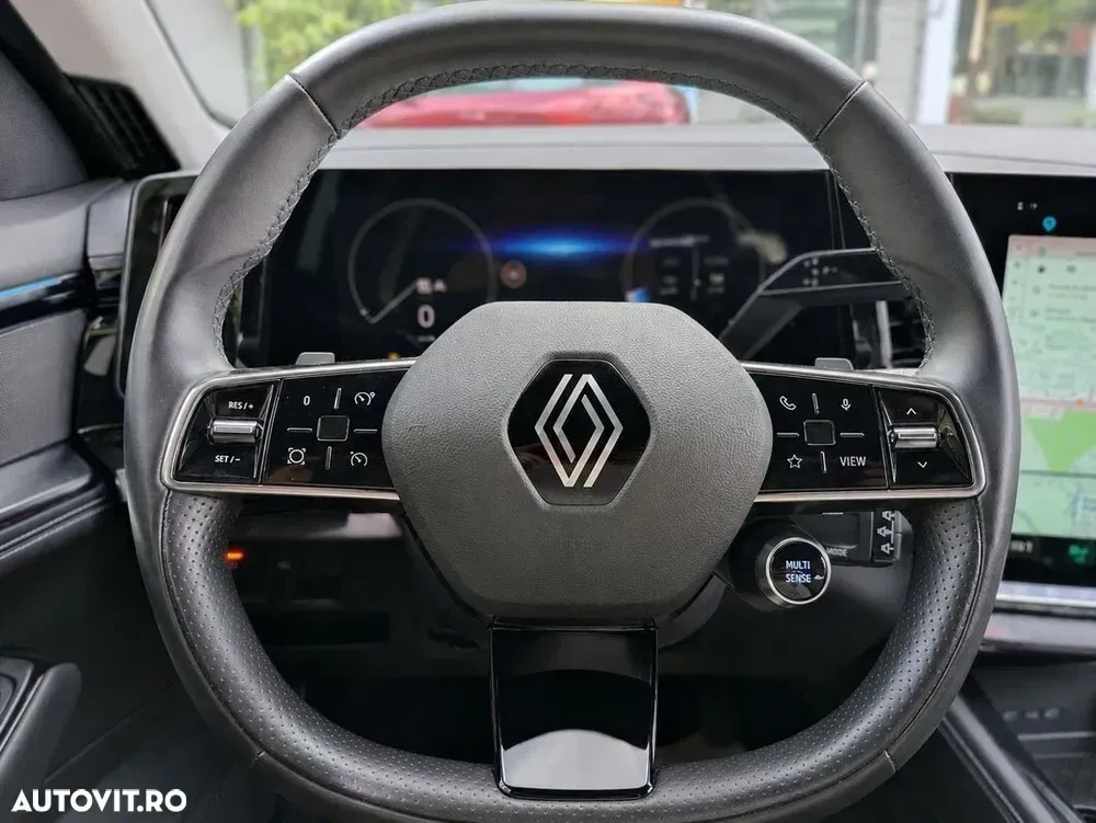 Renault Austral 160 MHEV Iconic — imagine 5