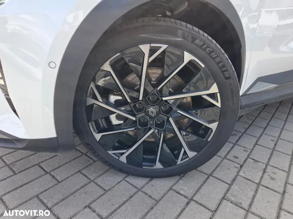 Renault Scenic E-Tech — imagine 5