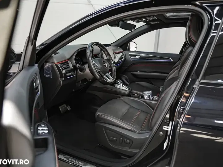 Renault Arkana E-TECH RS Line
