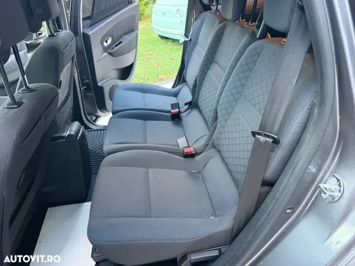 Renault Grand Scenic dCi 130 FAP Bose Edition