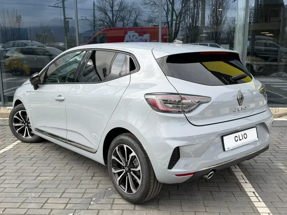 Renault Clio — imagine 4