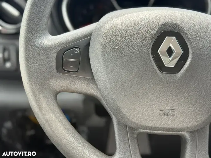 Renault Trafic Grand Combi Life