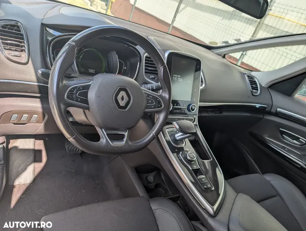 Renault Espace V — imagine 4
