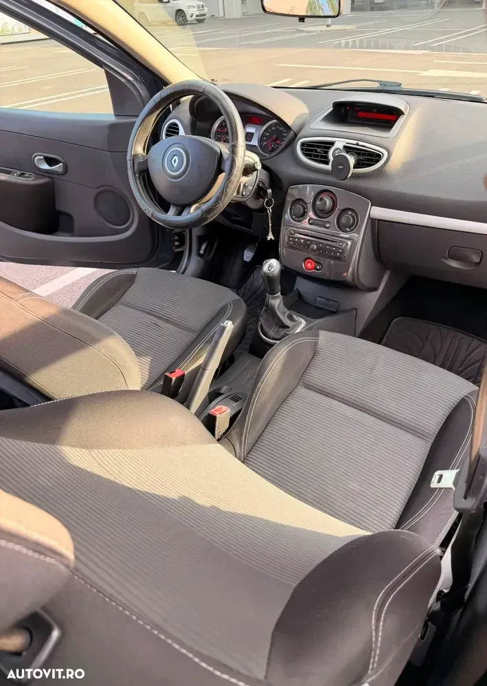Renault Clio IV [2012 - — imagine 6