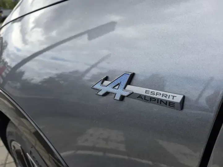 Renault Clio VI E-Tech 160 HEV Esprit Alpine