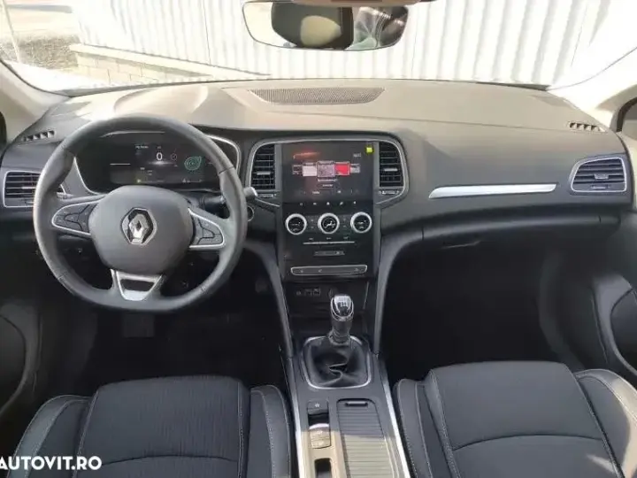 Renault Mégane IV TCe 140 GPF Intens