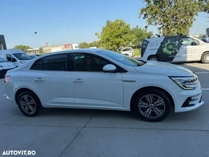 Renault Mégane IV TCe 140 EDC GPF Intens
