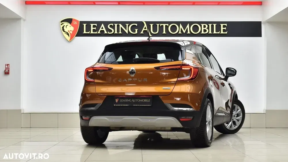 Renault Captur II E-TECH Full 145 Equilibre — imagine 4