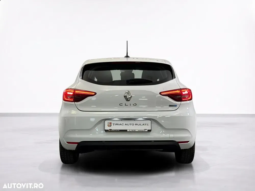 Renault Clio — imagine 4