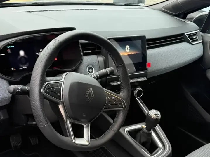 Renault Clio V