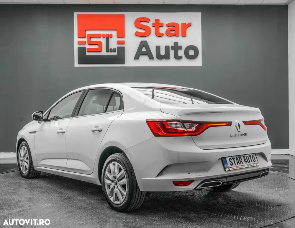 Renault Mégane IV TCE 140 Equilibre — imagine 4