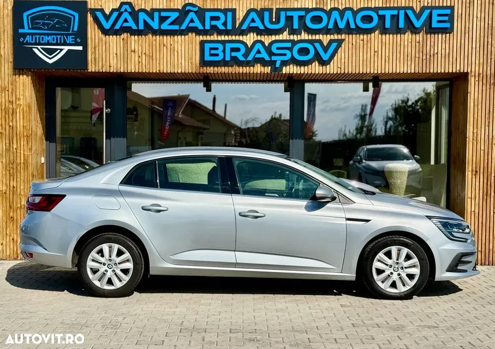 Renault Mégane IV TCe GPF EDC Intens — imagine 3