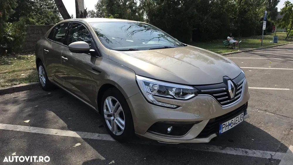 Renault Mégane IV TCe GPF Zen — imagine 4
