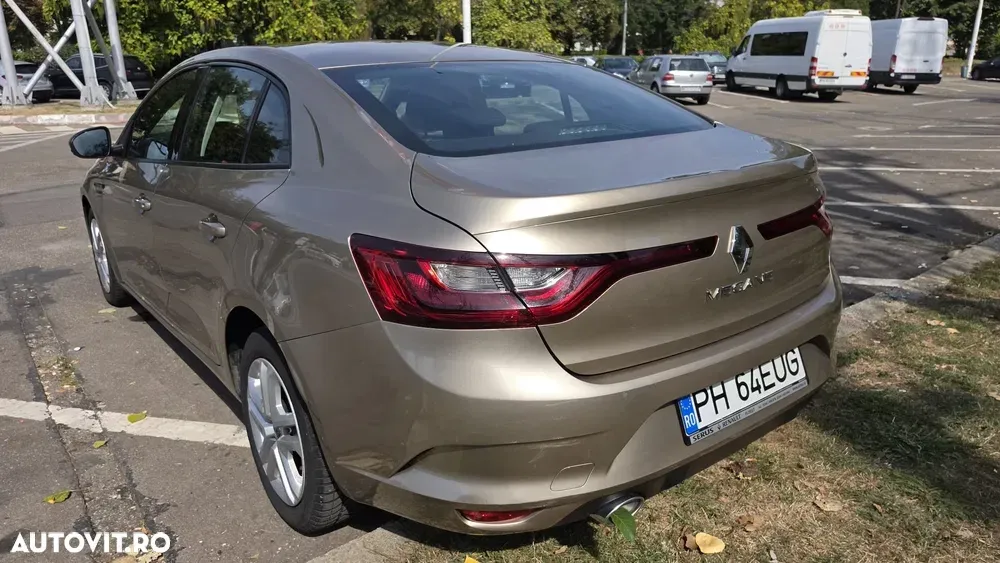 Renault Mégane IV TCe GPF Zen — imagine 6