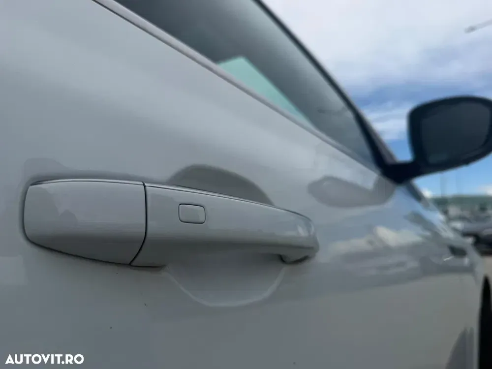 Renault Mégane IV TCe 140 EDC GPF Zen — imagine 5
