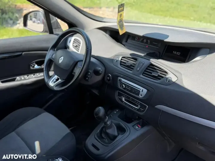 Renault Scénic ENERGY TCe 130 S&S LIMITED