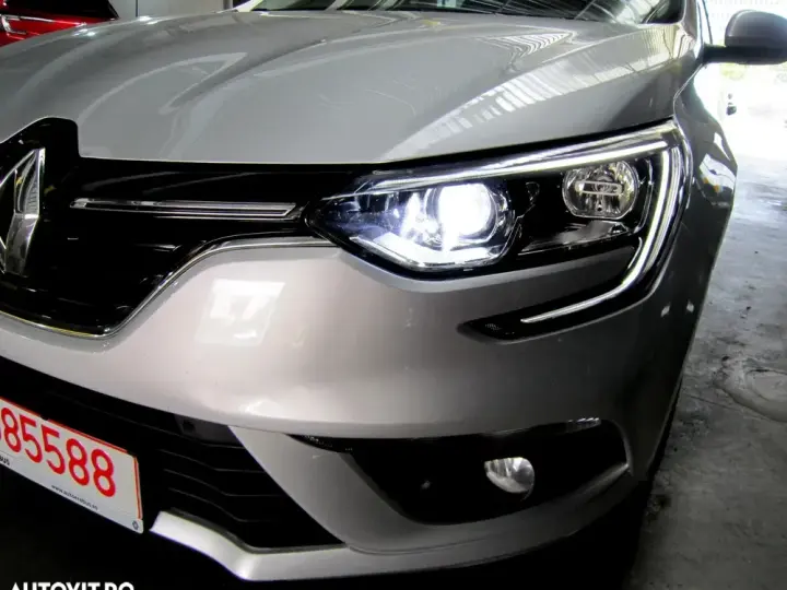 Renault Mégane IV BLUE dCi 115 EDC BUSINESS EDITION