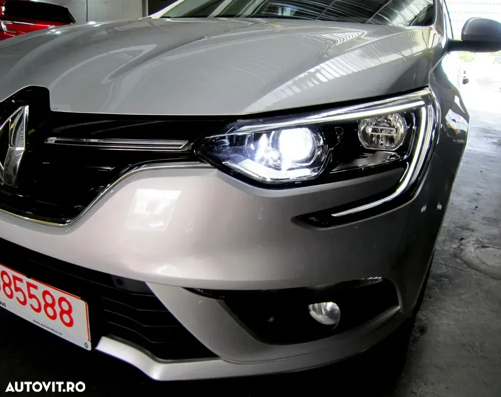 Renault Mégane IV BLUE dCi 115 EDC BUSINESS EDITION — imagine 4